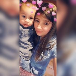 Meet your Posher, Abigail